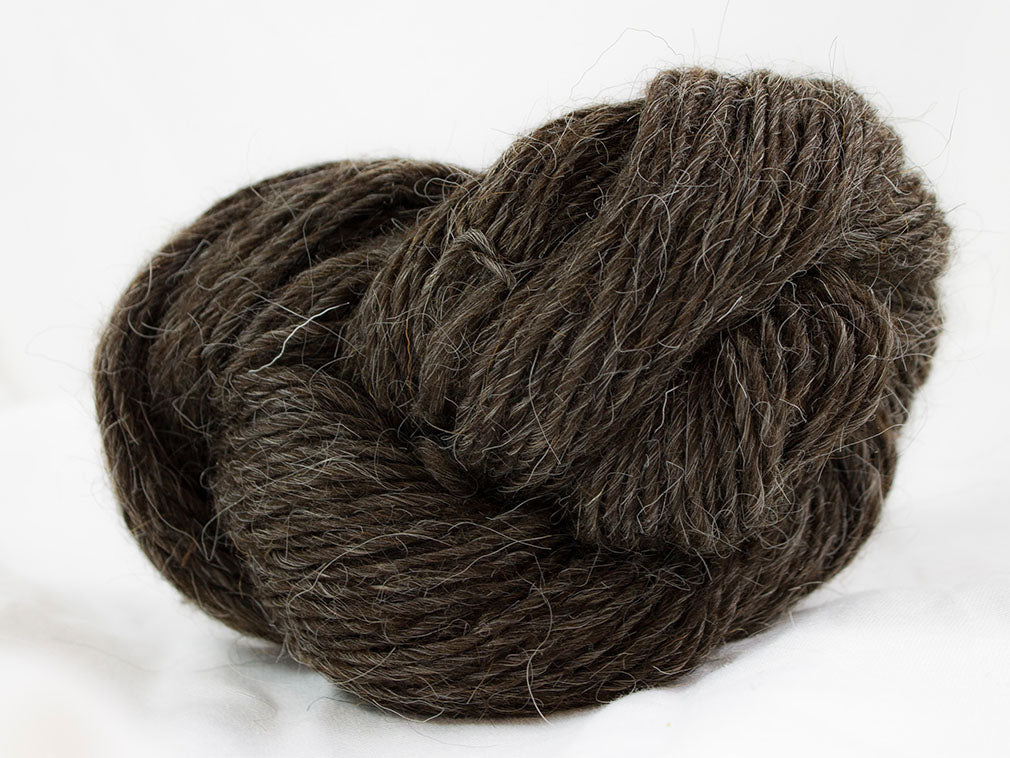 Gothfarm Yarn's Navajo-Churro yarn in walnut brown